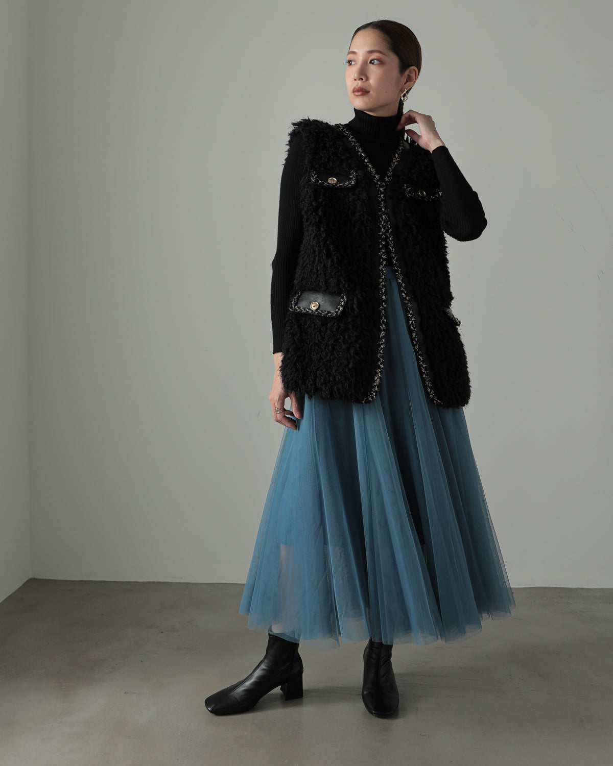 fur vest