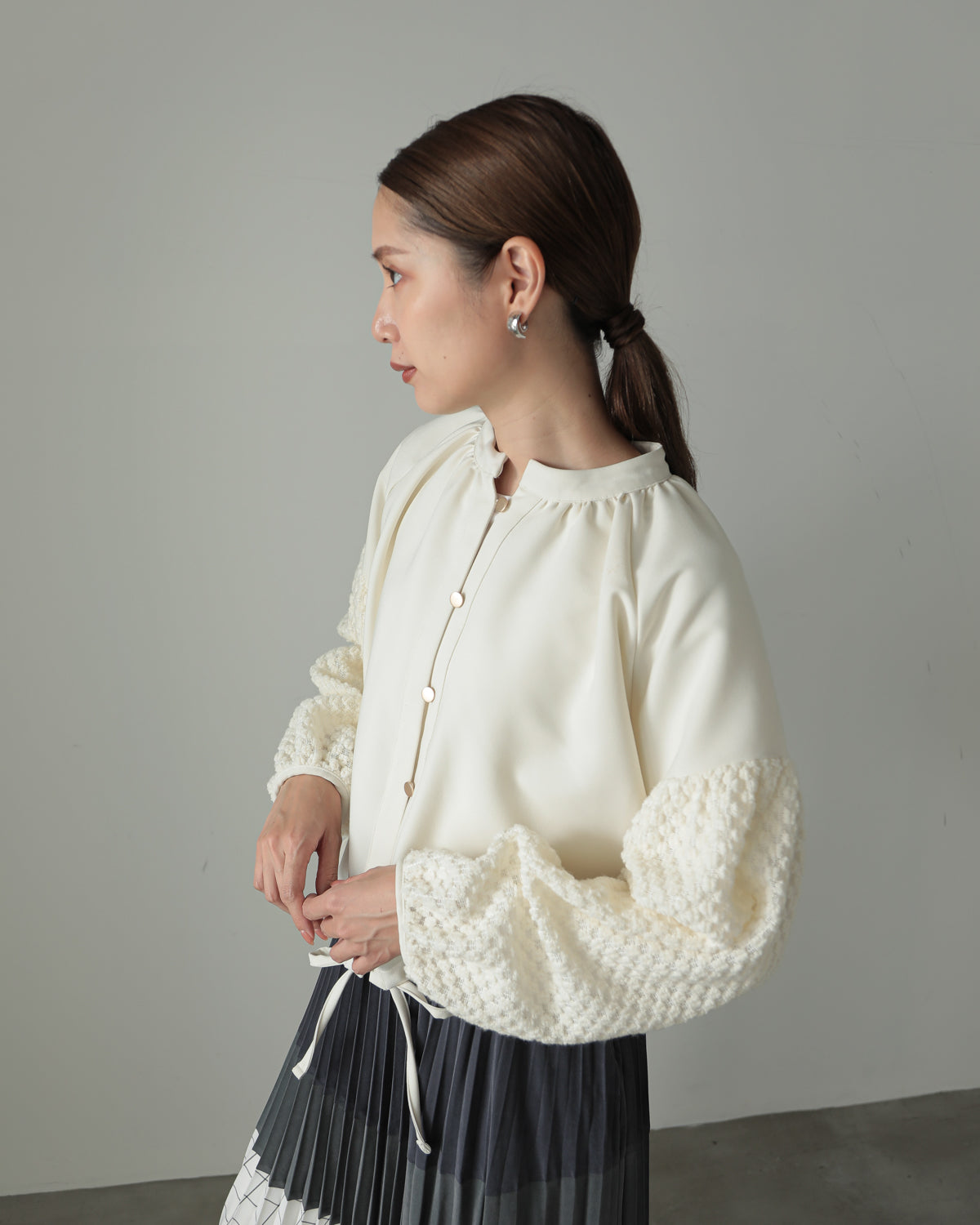 sleeve bulky blouse