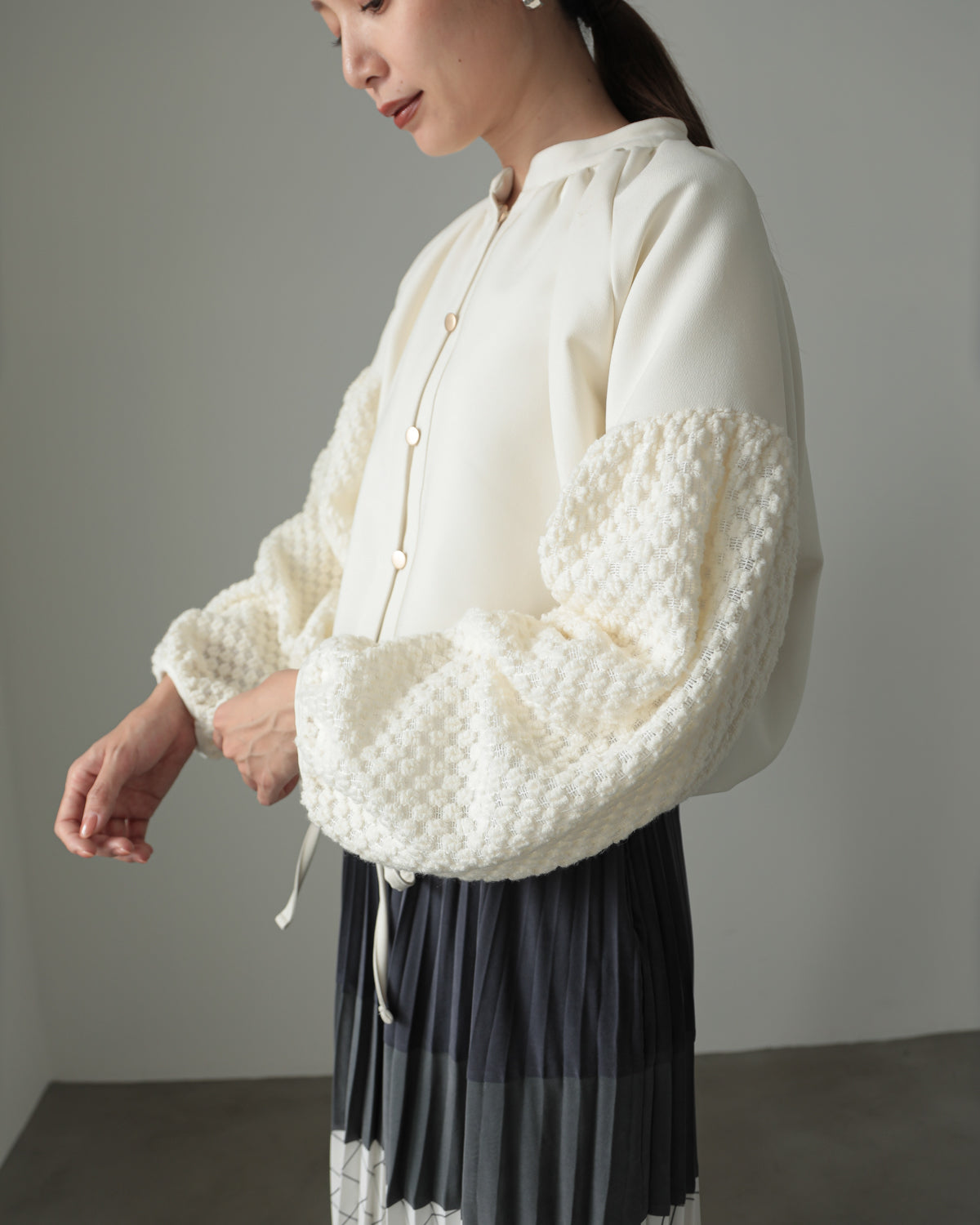 sleeve bulky blouse