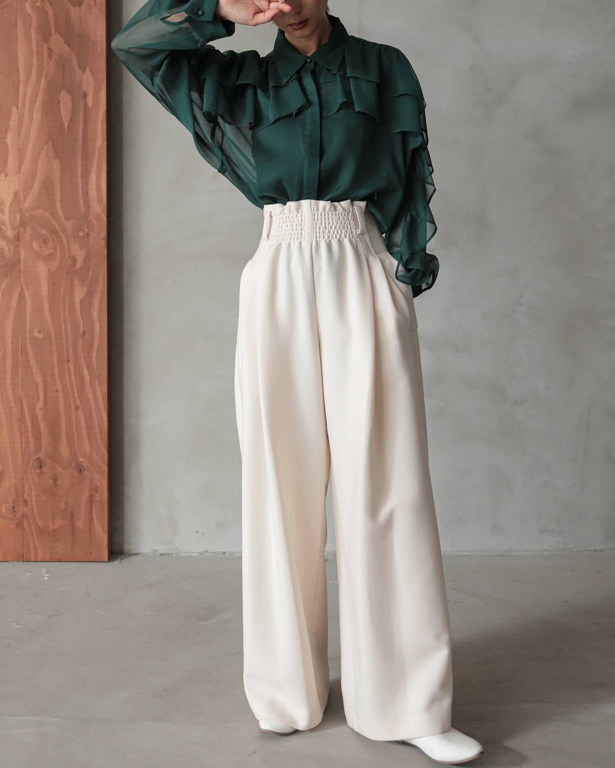 front waist ruched pants