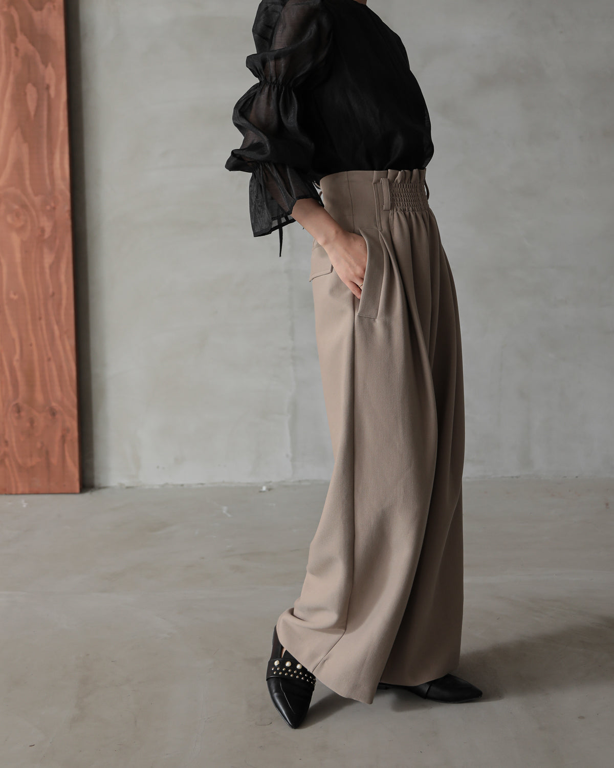 front waist ruched pants