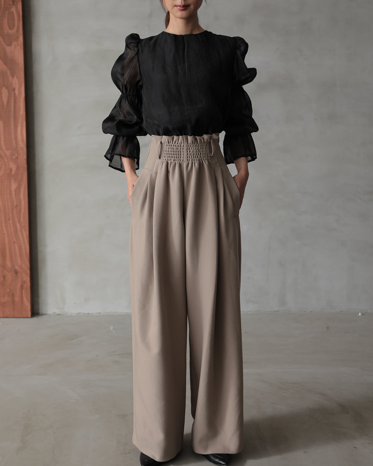 front waist ruched pants