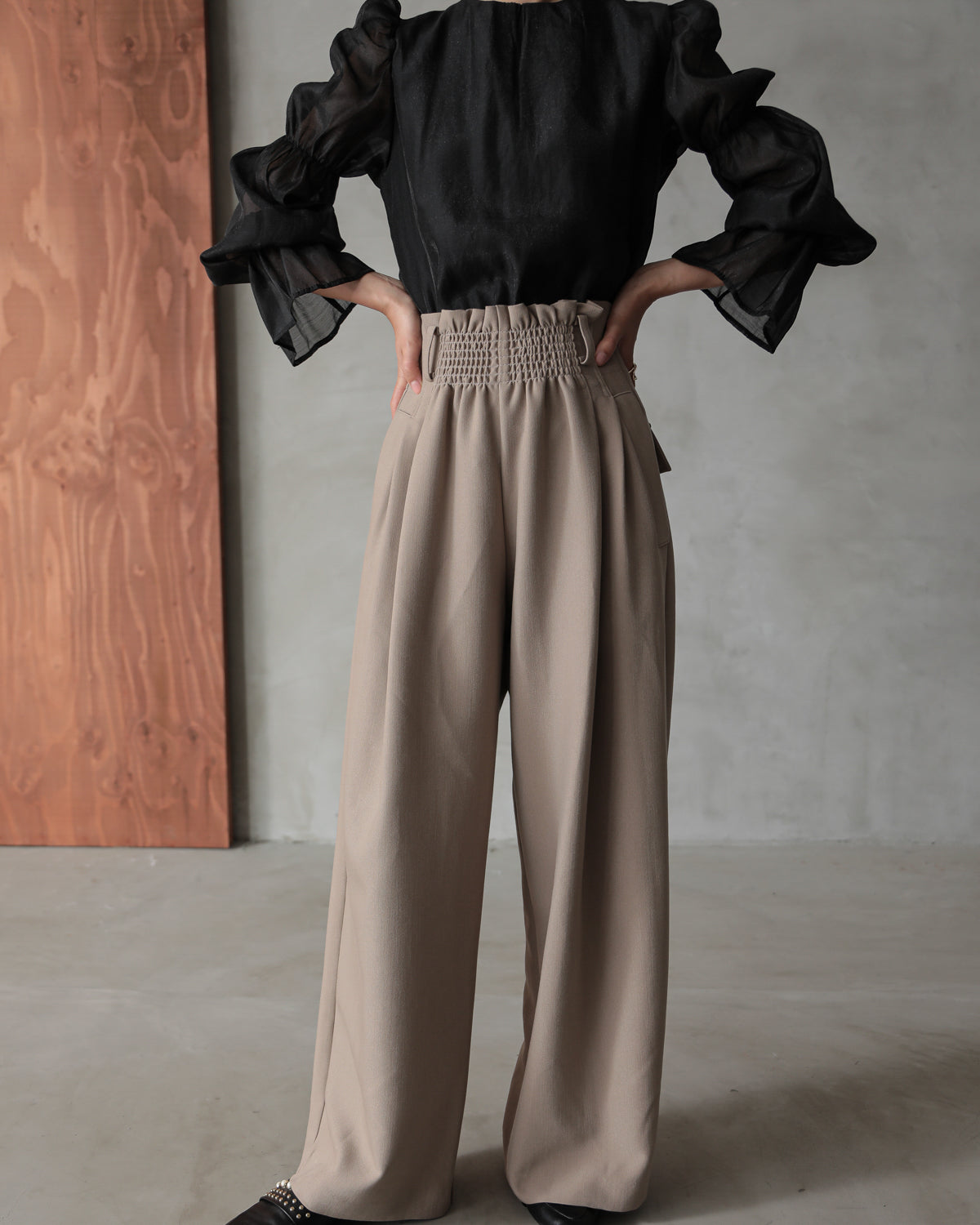 front waist ruched pants