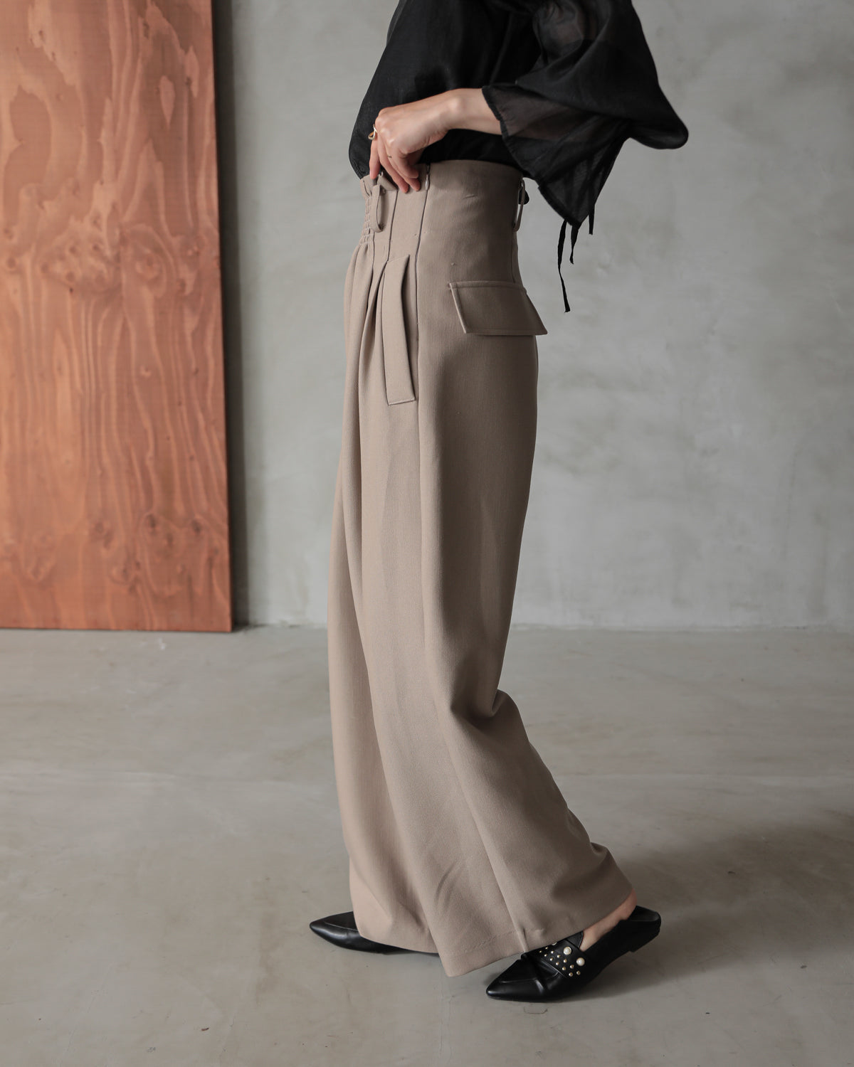 front waist ruched pants