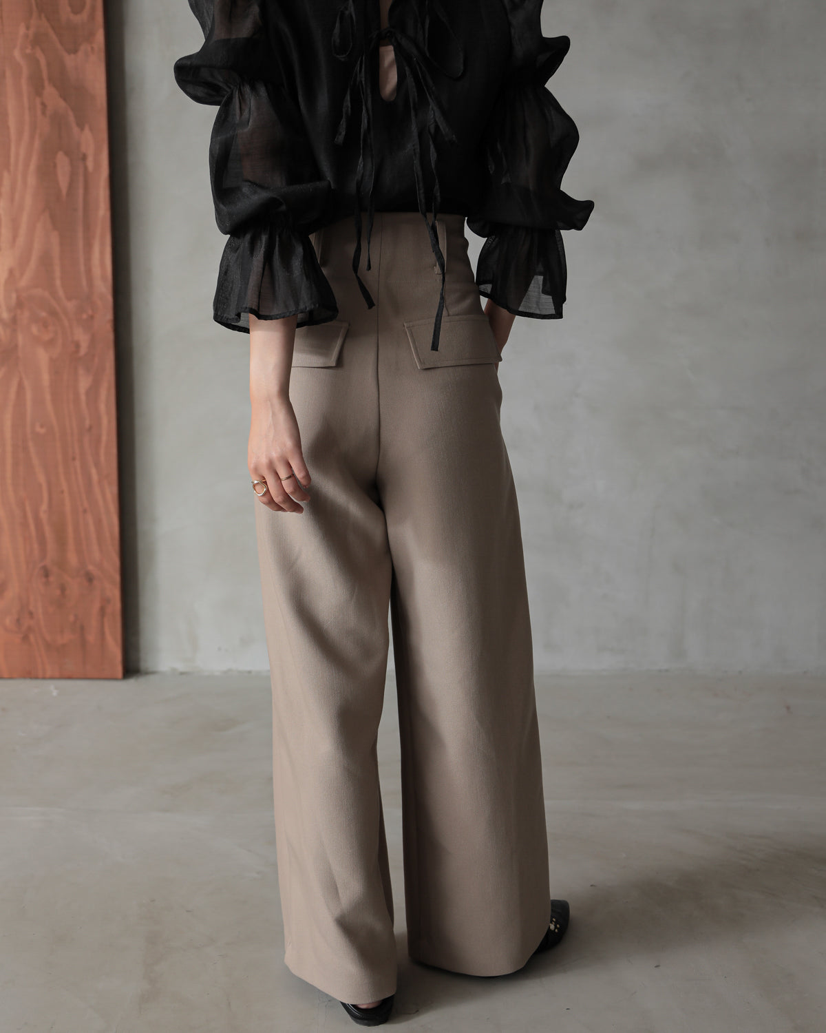 front waist ruched pants