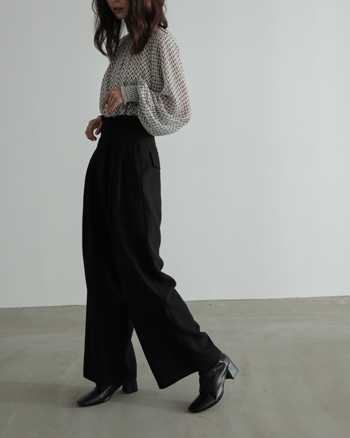 front waist ruched pants