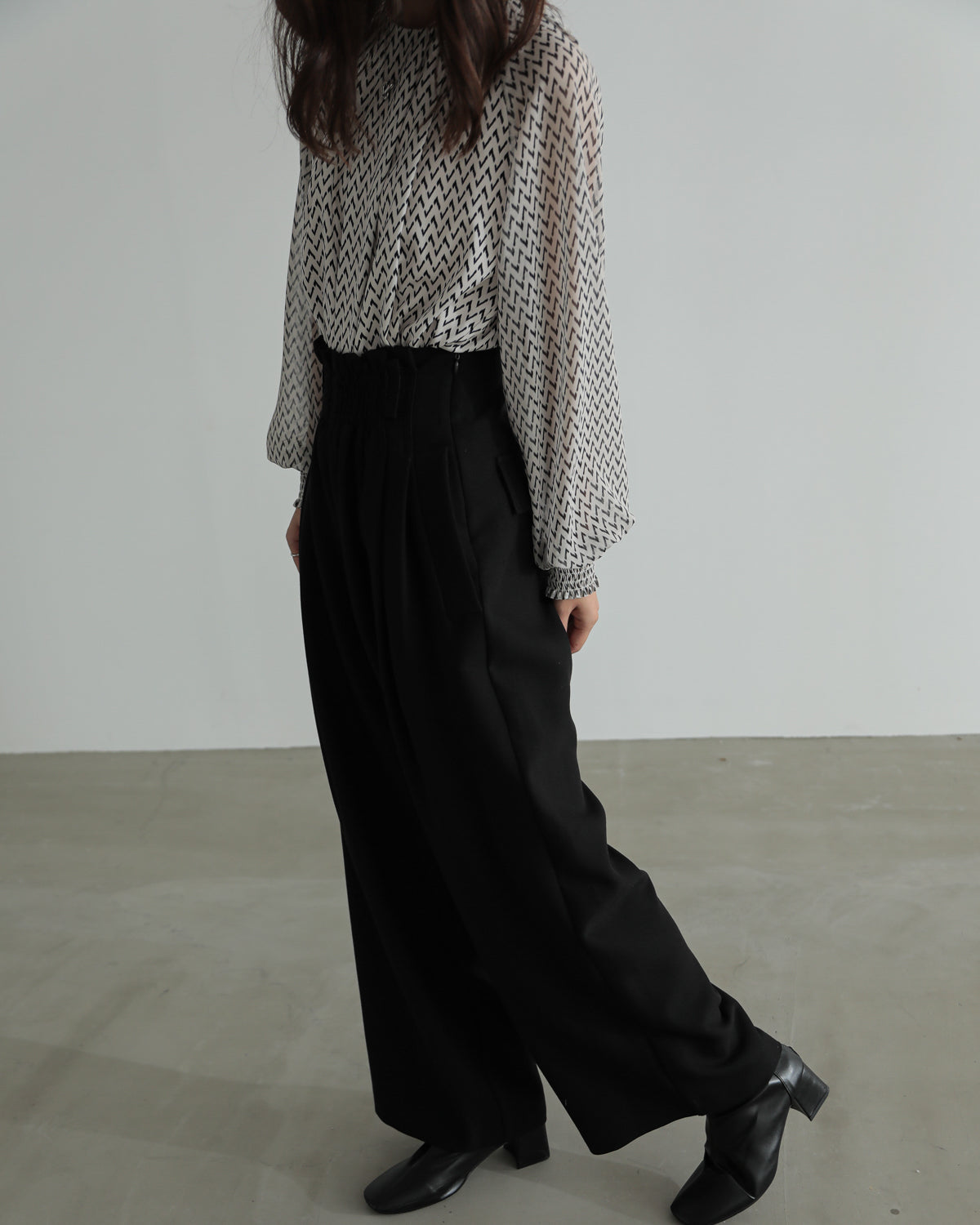 front waist ruched pants