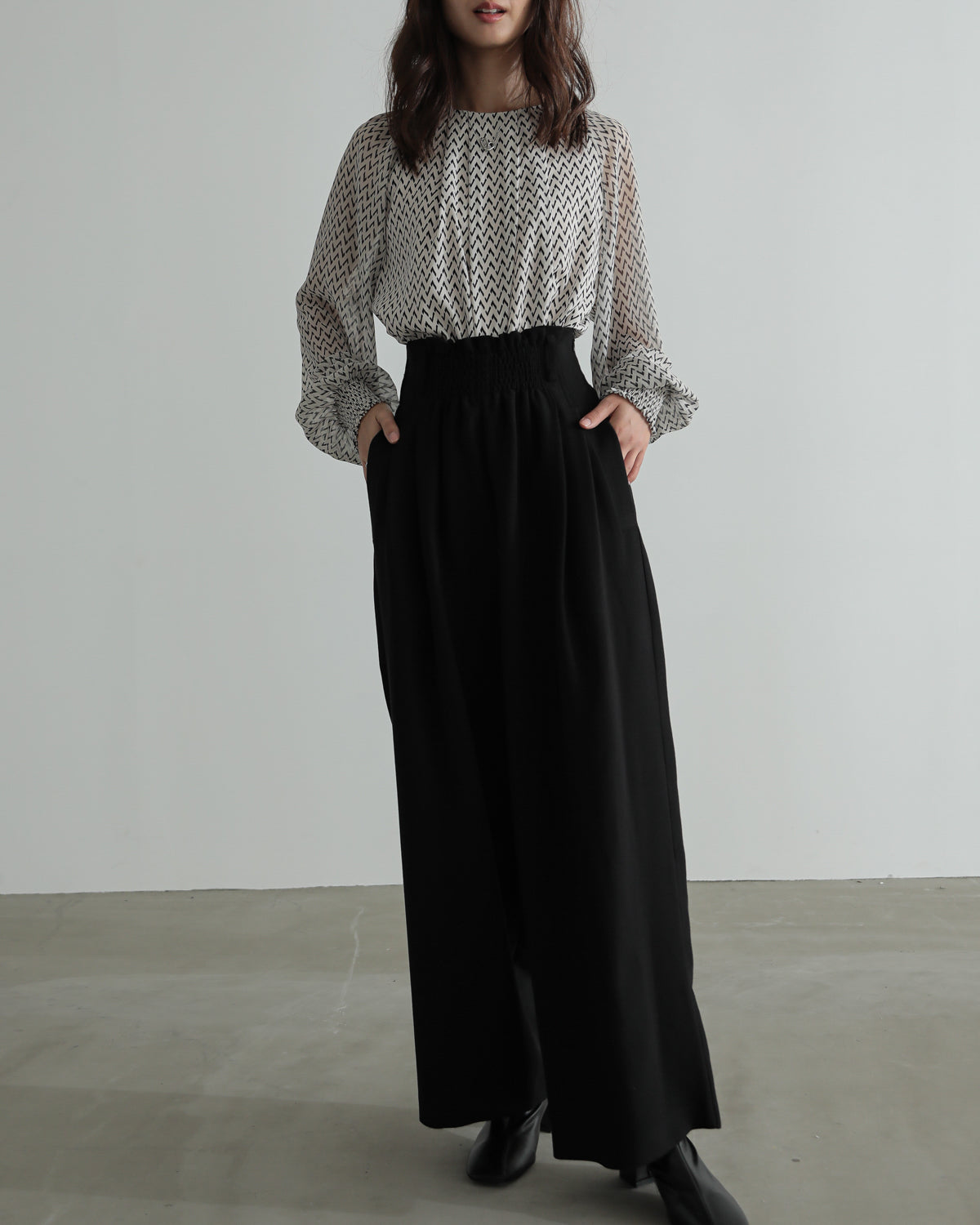 front waist ruched pants