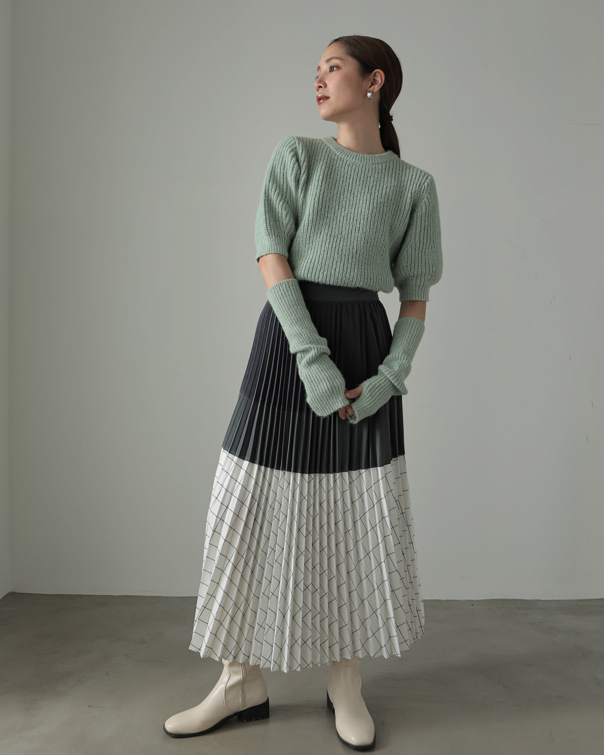 pleated color scheme skirt