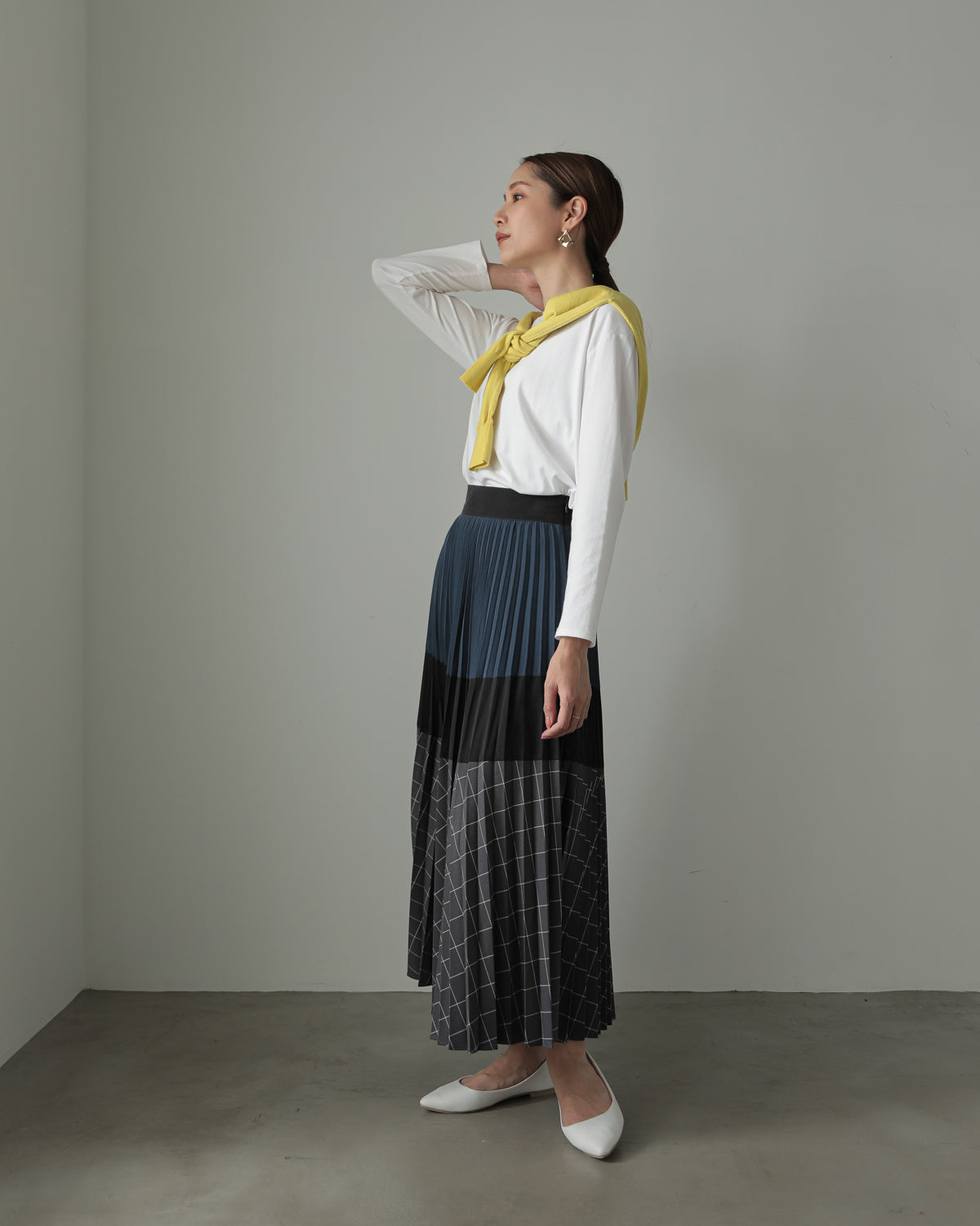 pleated color scheme skirt