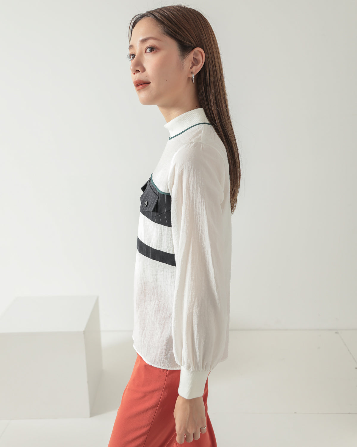 stripe switching high neck