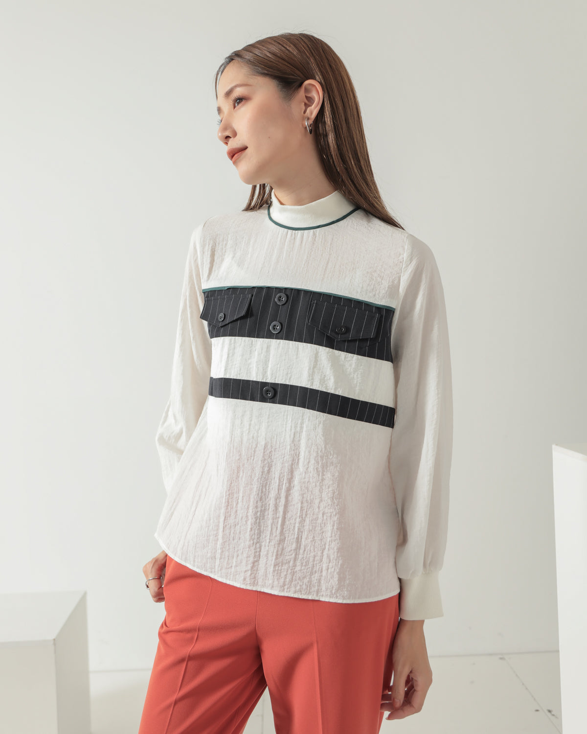 stripe switching high neck