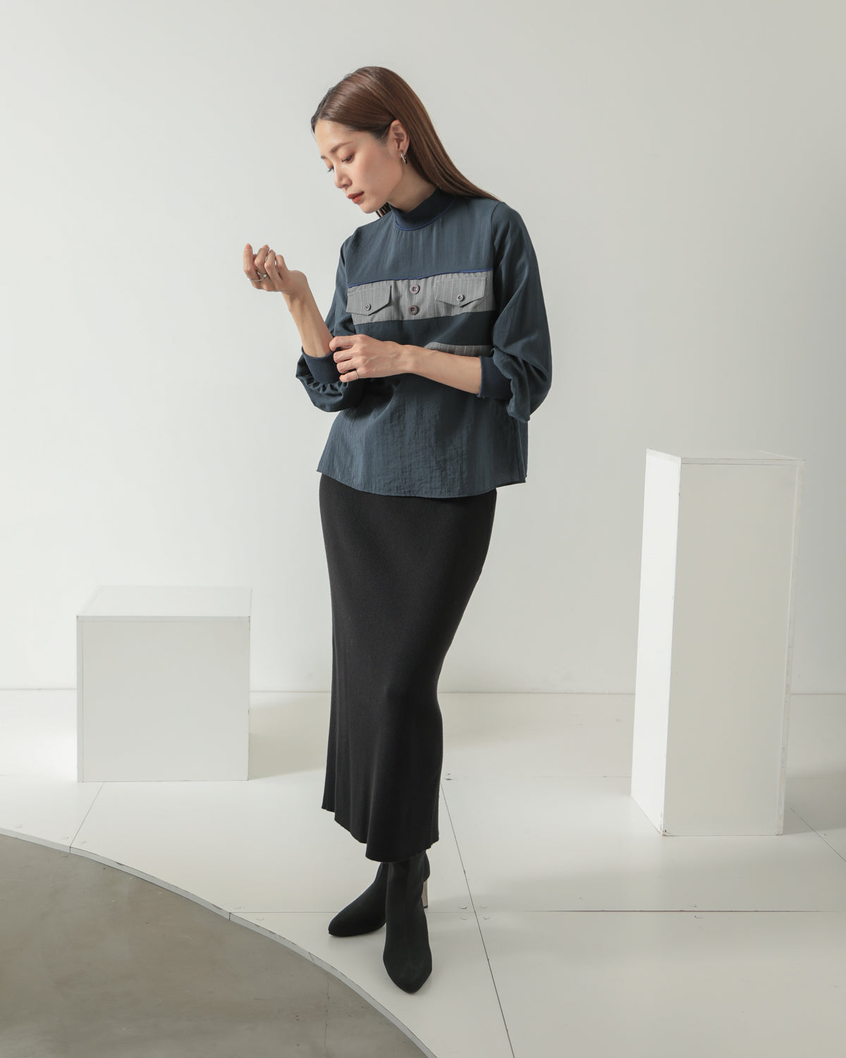 stripe switching high neck