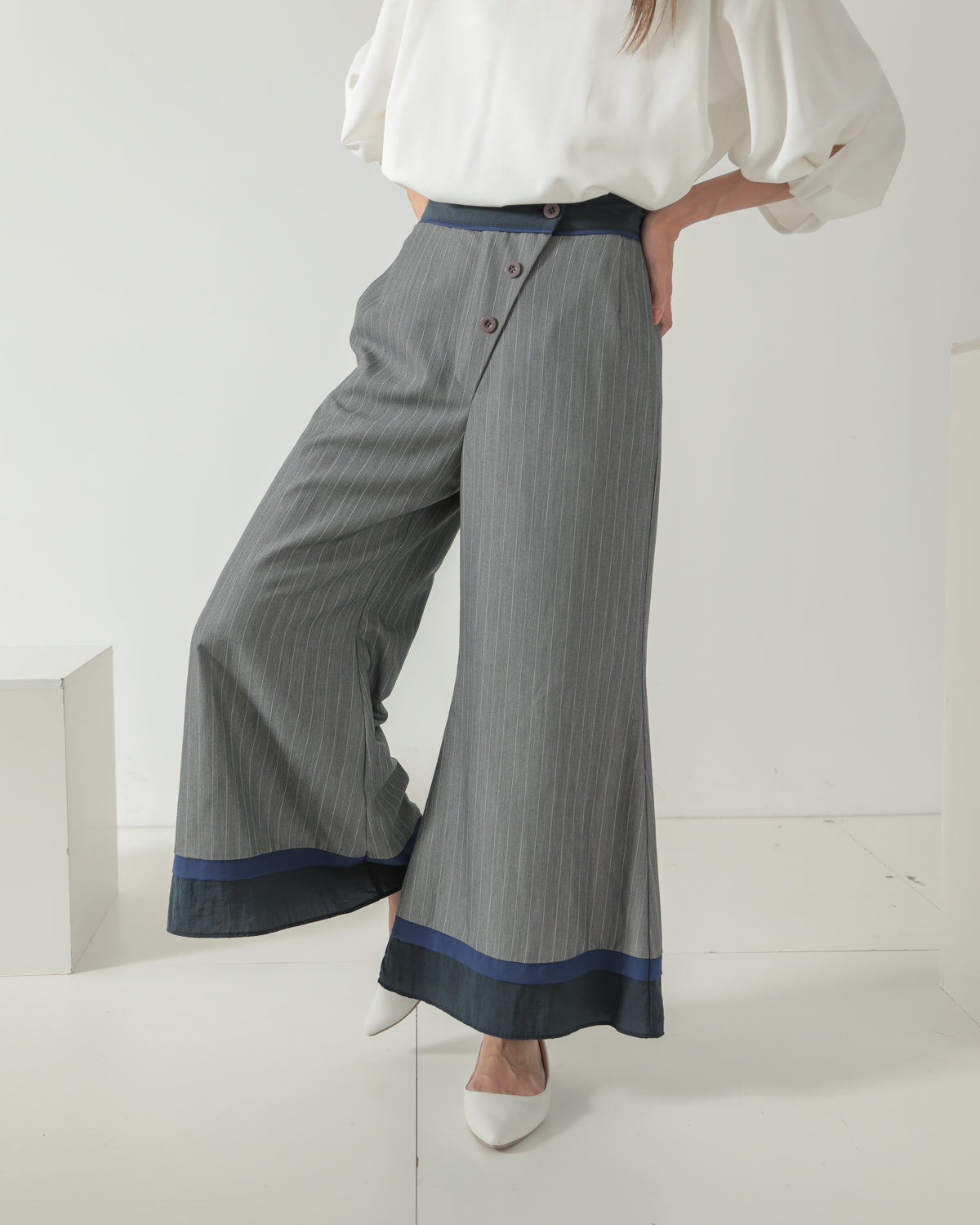 striped pants