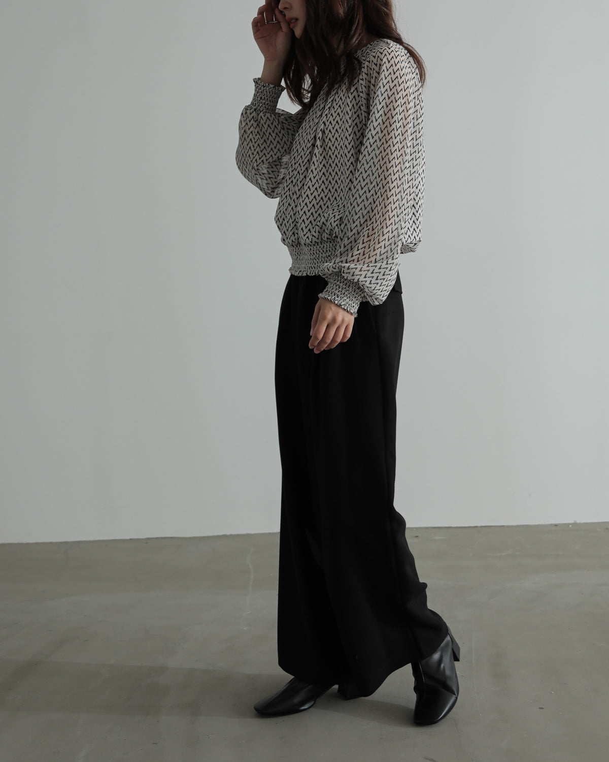 shirred printed hem blouse