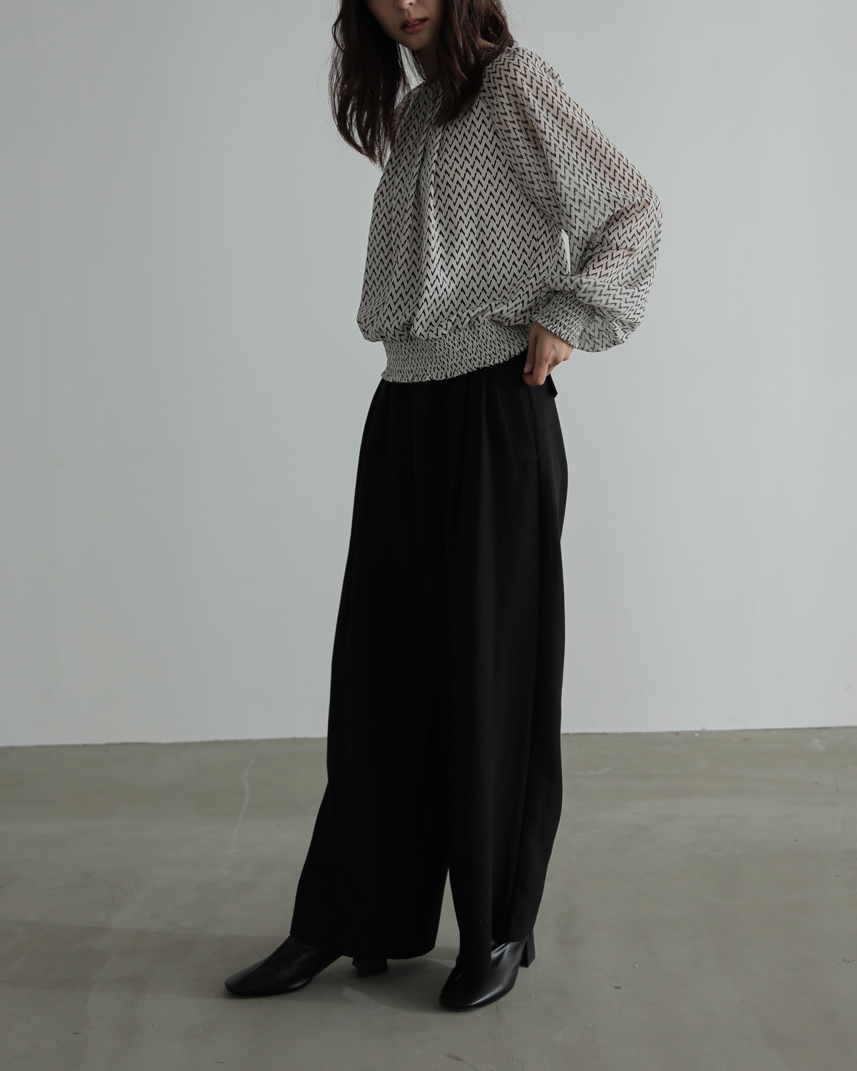 shirred printed hem blouse