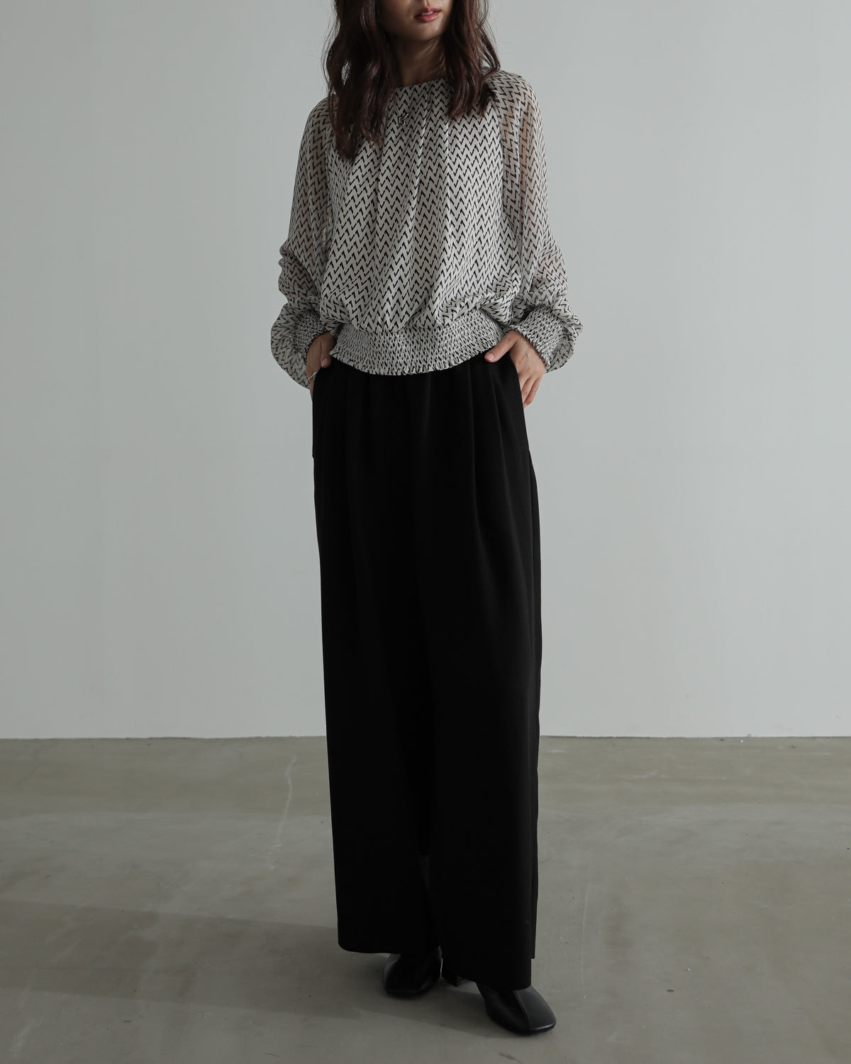 shirred printed hem blouse