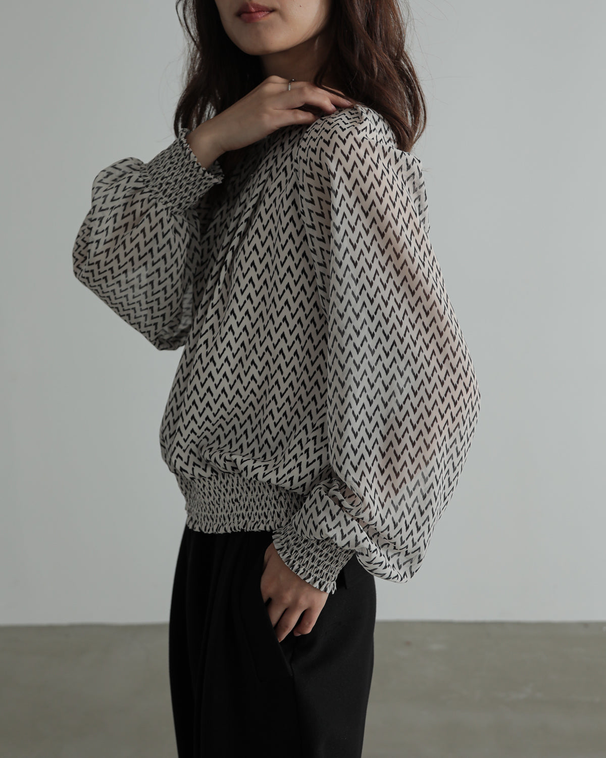 shirred printed hem blouse