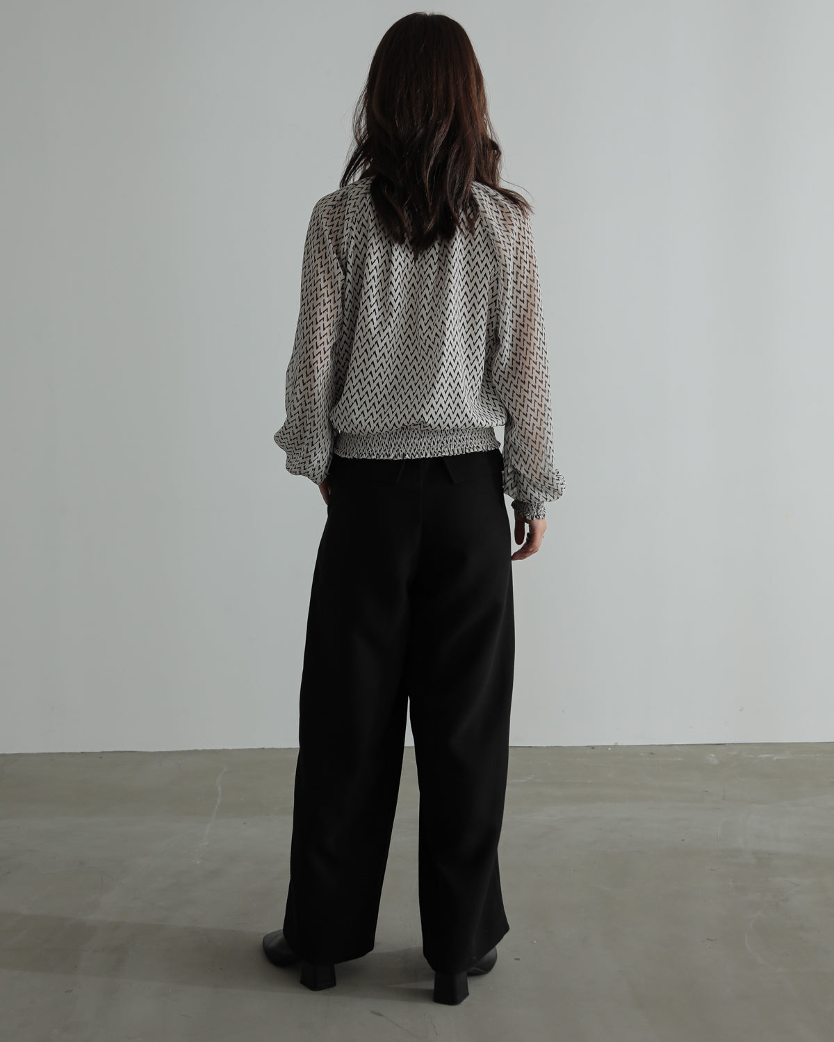 shirred printed hem blouse