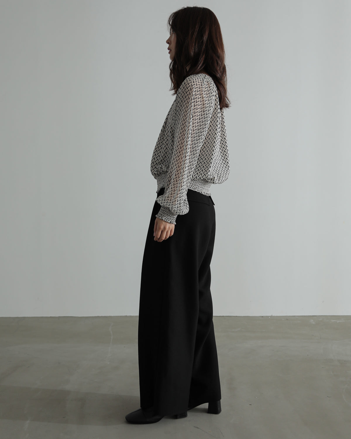 shirred printed hem blouse