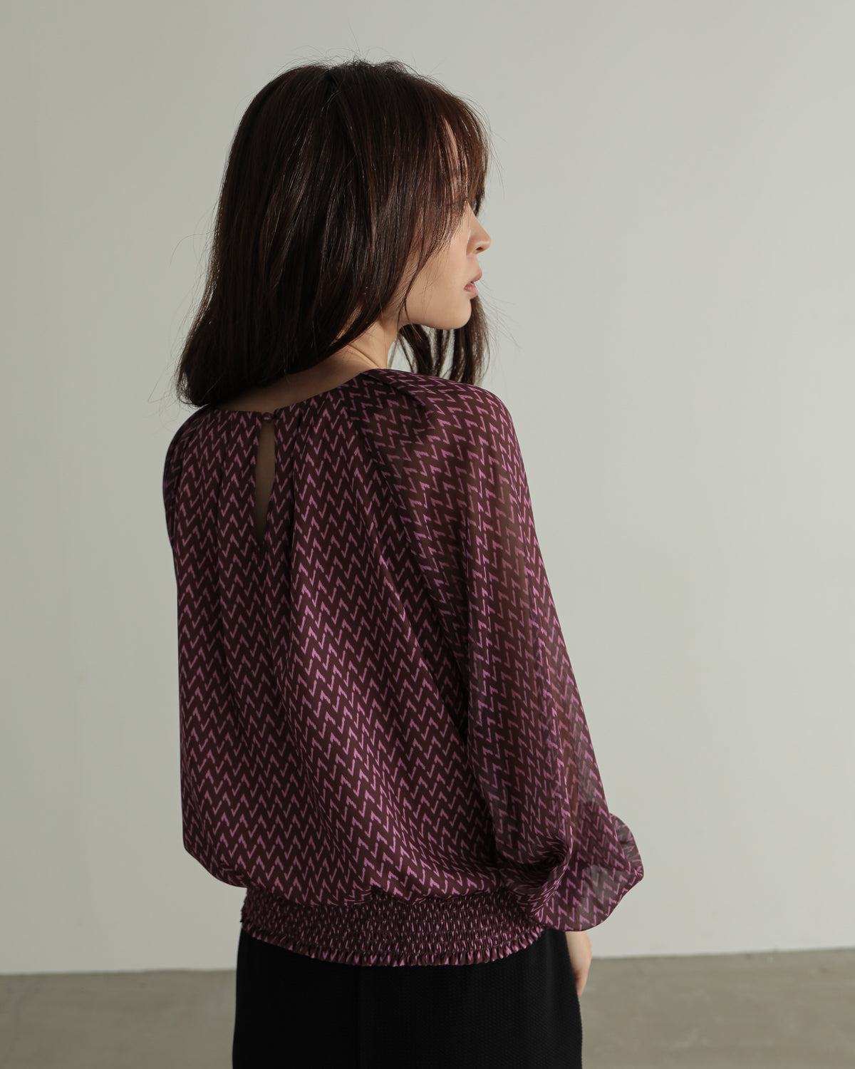 shirred printed hem blouse
