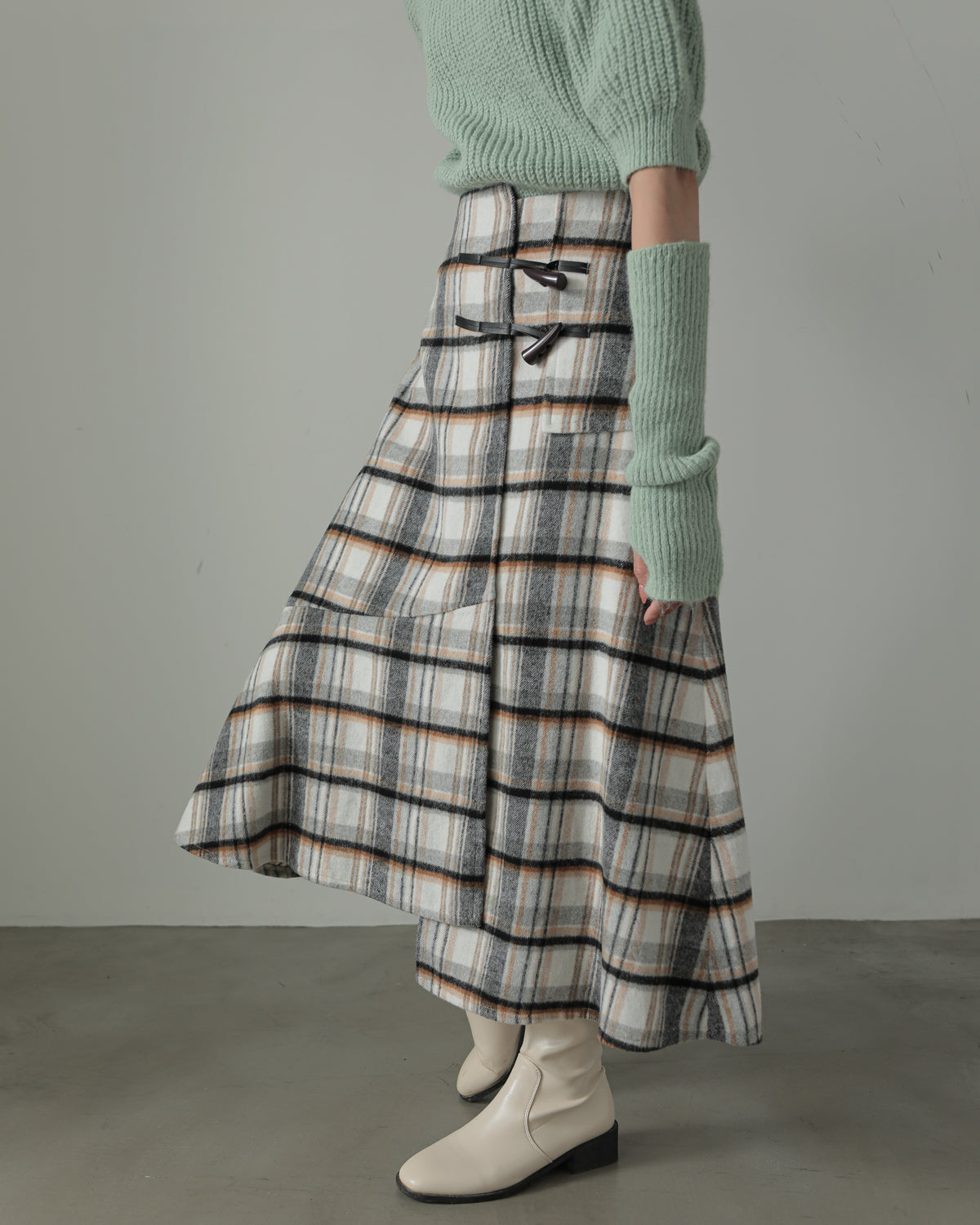 toggle check skirt