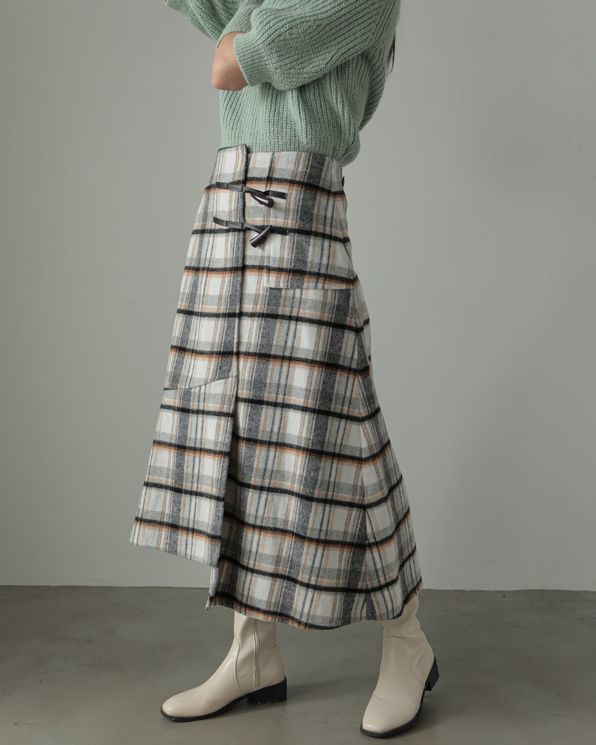 toggle check skirt