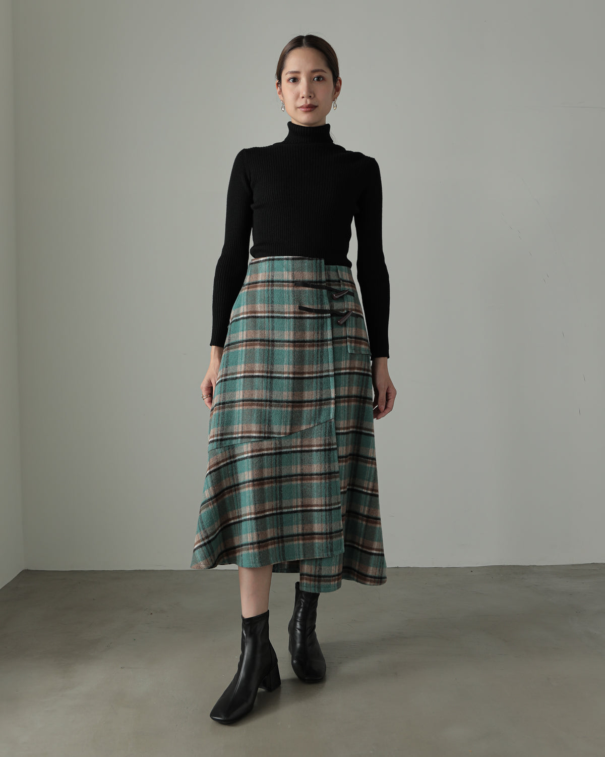toggle check skirt