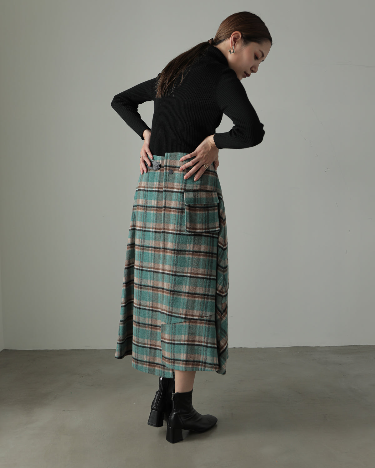toggle check skirt