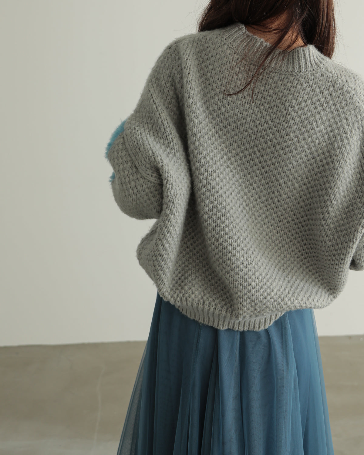 sleeve color scheme Kanoko pullover