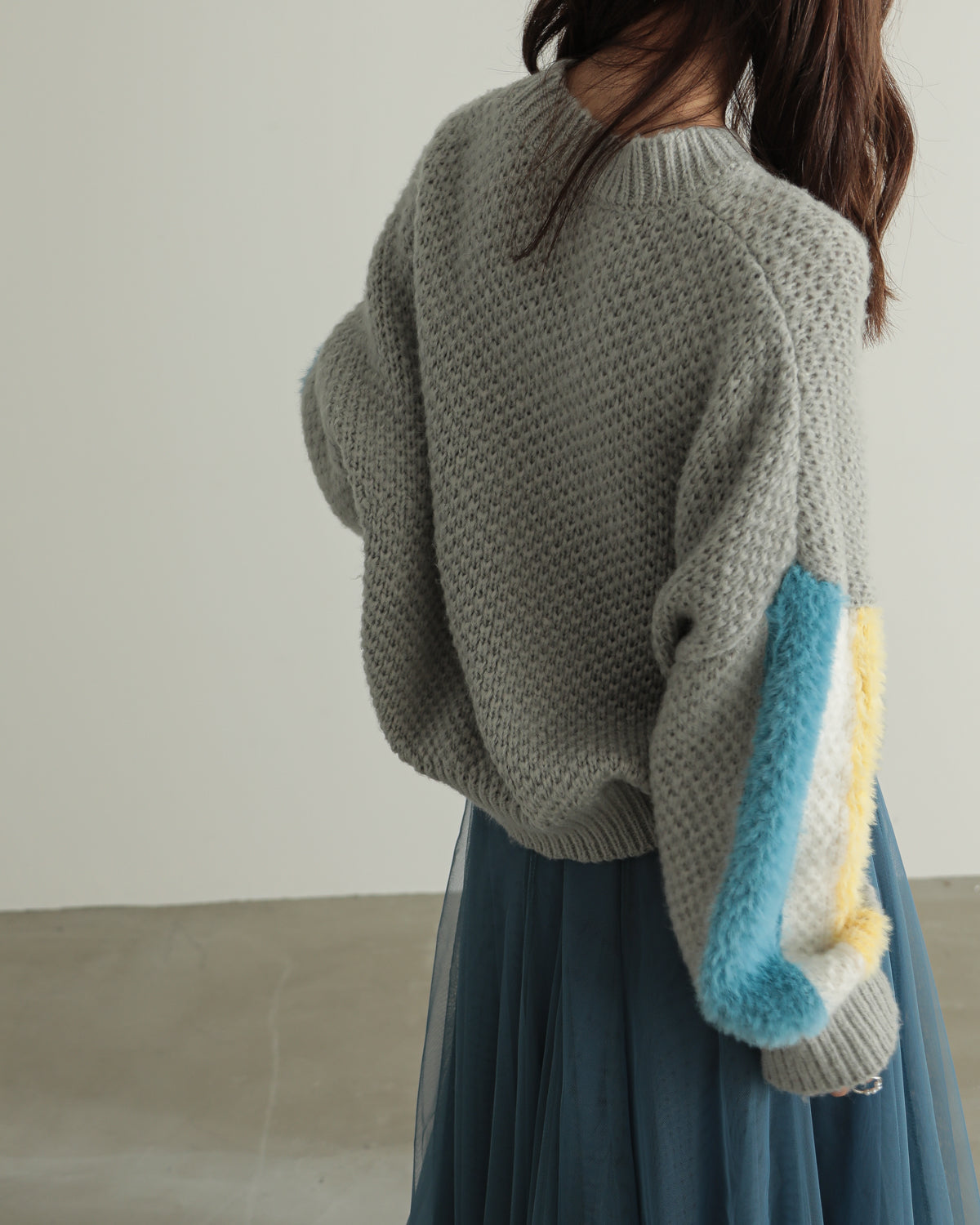sleeve color scheme Kanoko pullover