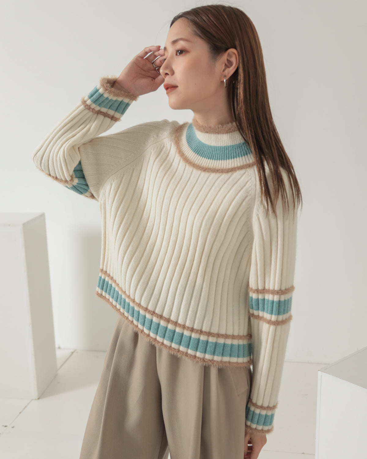 color combination ribbed pullover