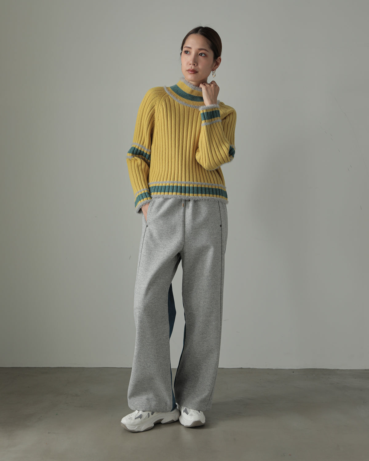 color combination ribbed pullover