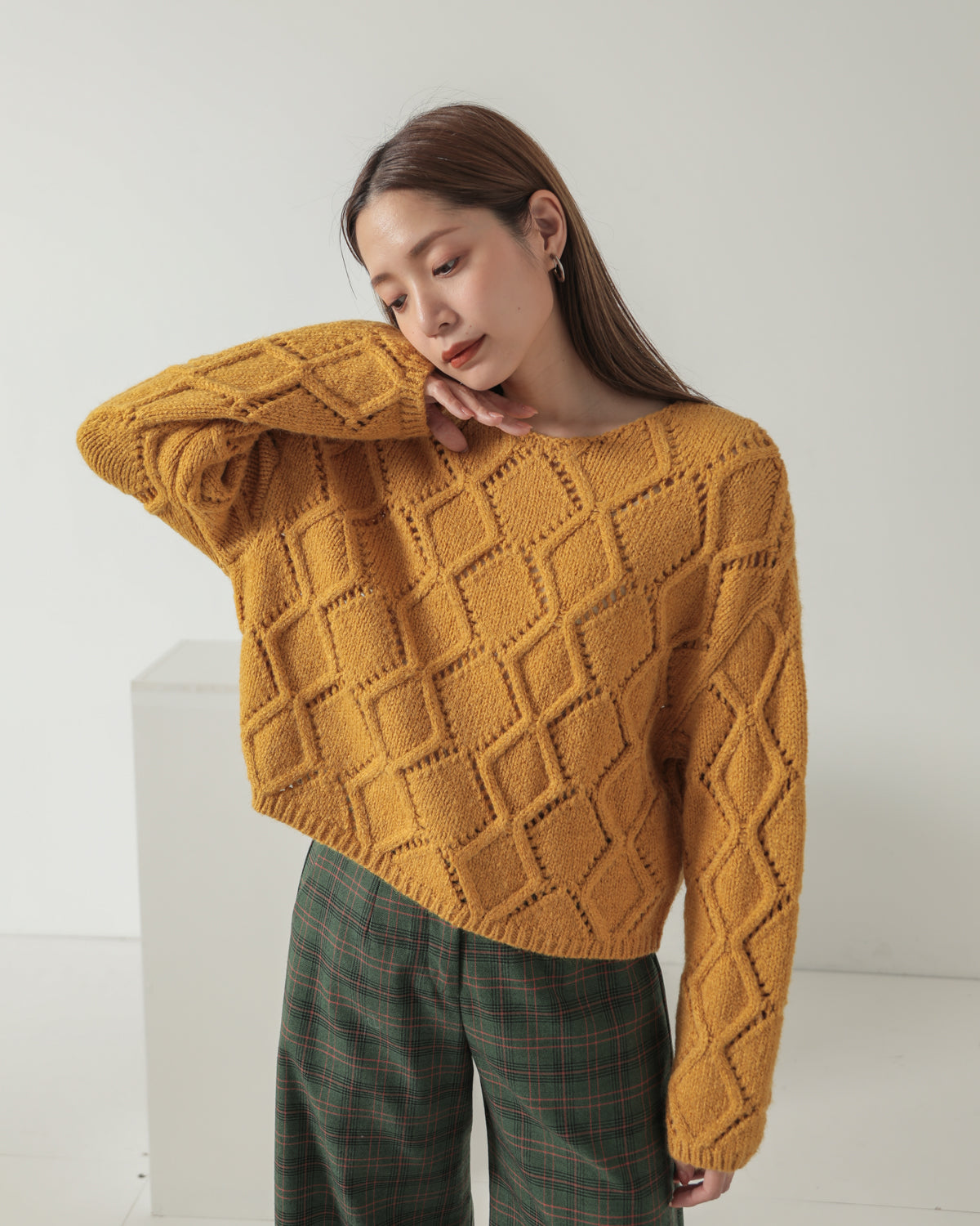 diamond pattern knitted pullover