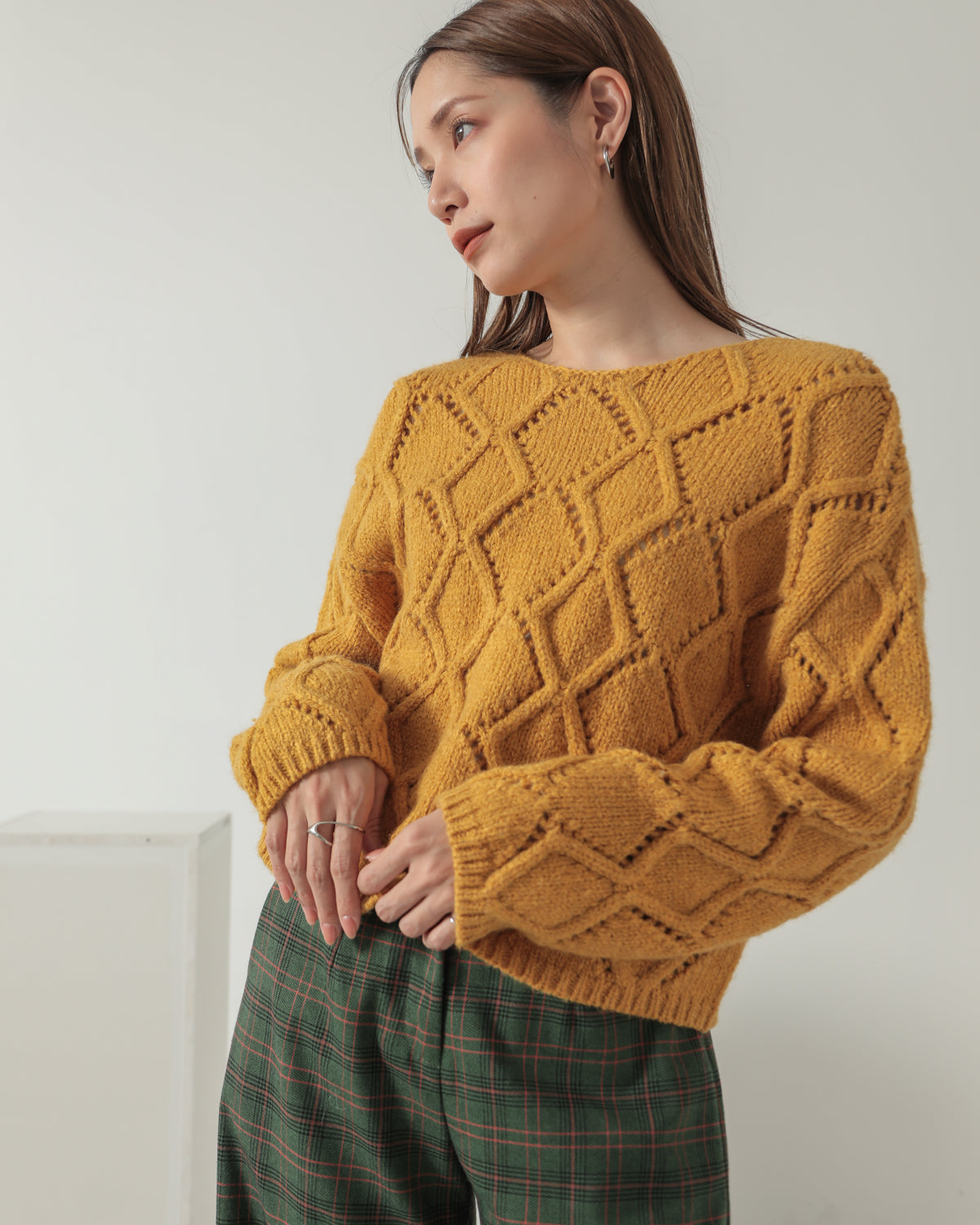 diamond pattern knitted pullover