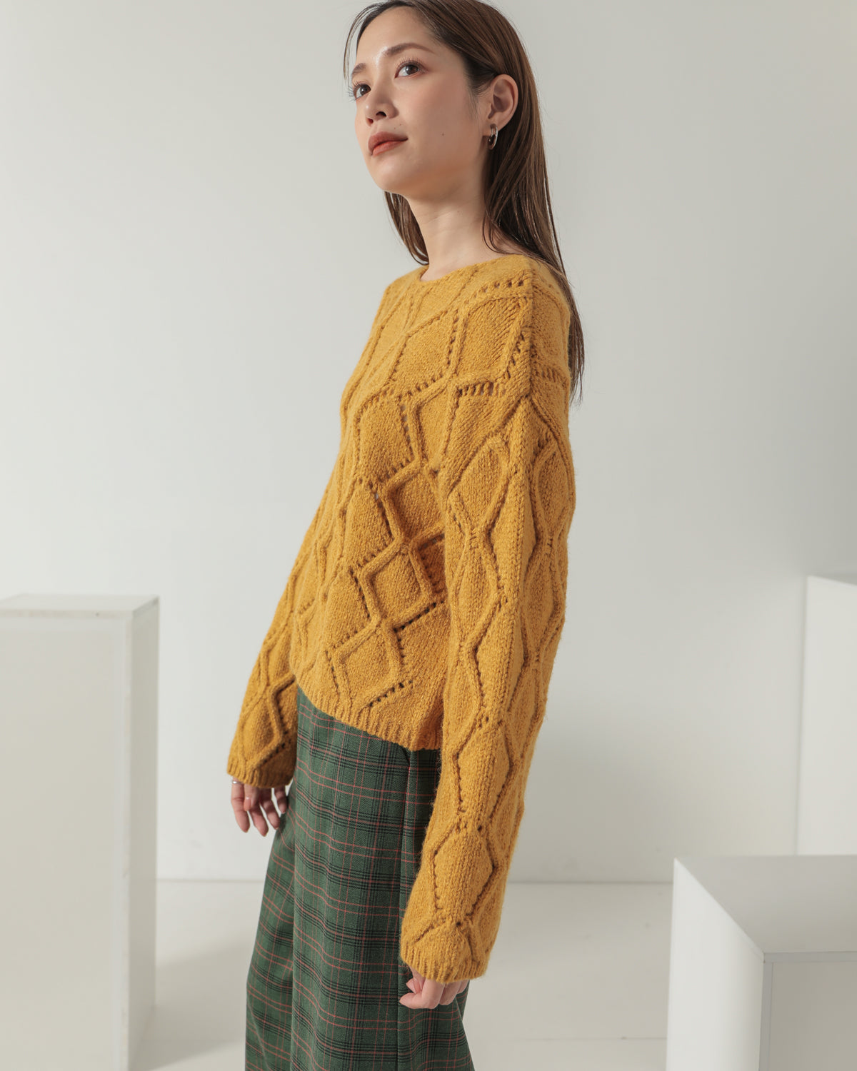 diamond pattern knitted pullover