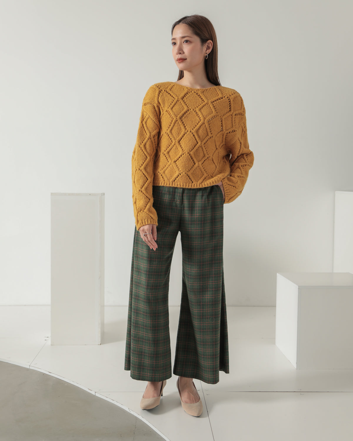 diamond pattern knitted pullover