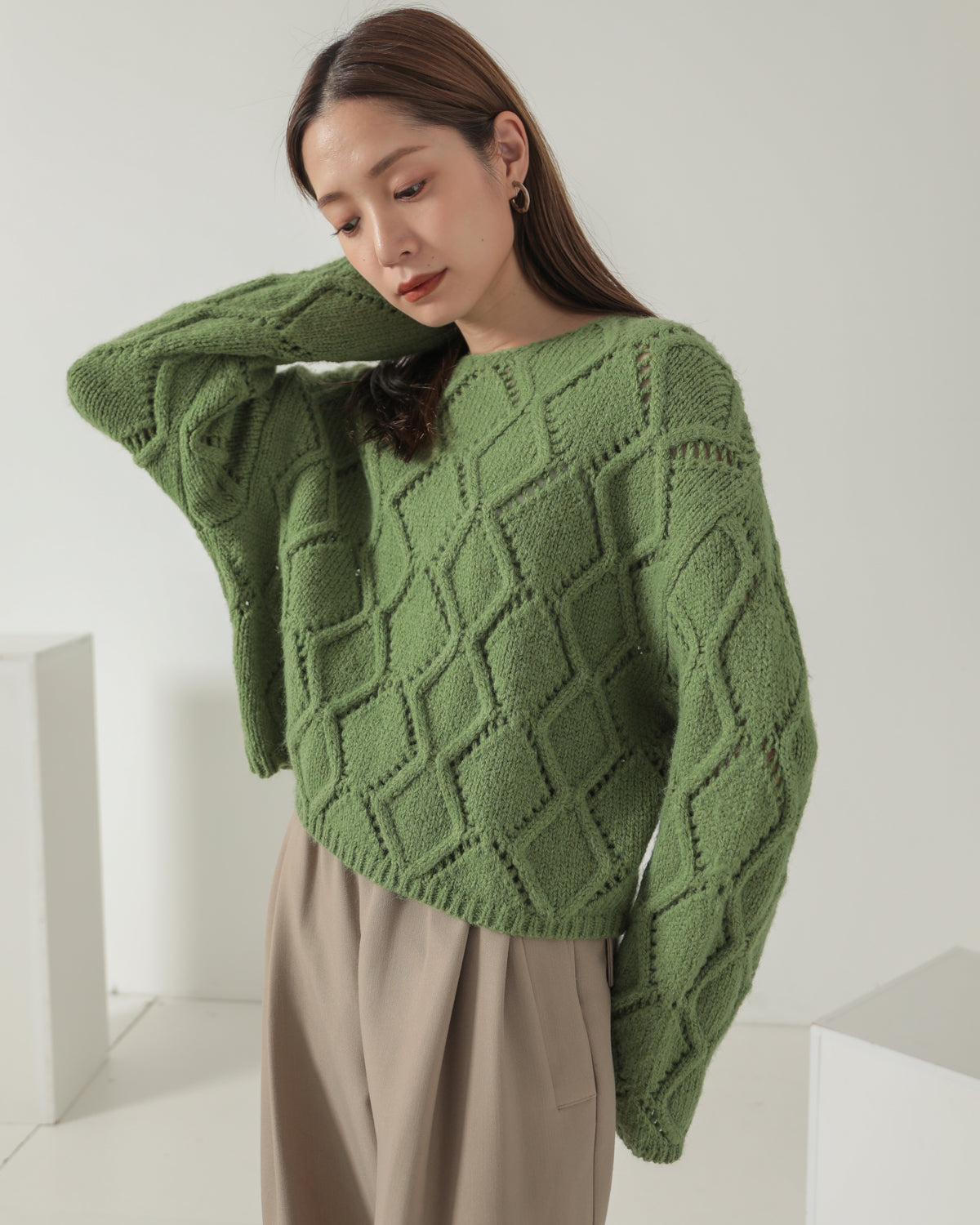 diamond pattern knitted pullover