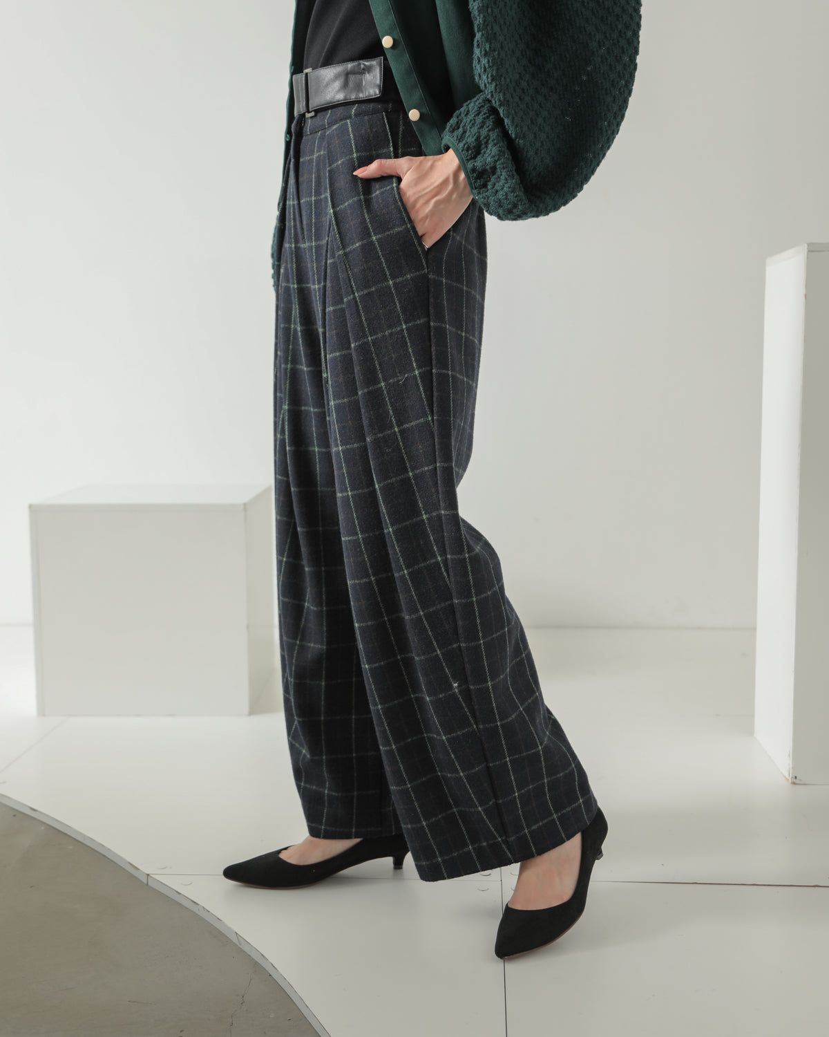 check pants with belt
