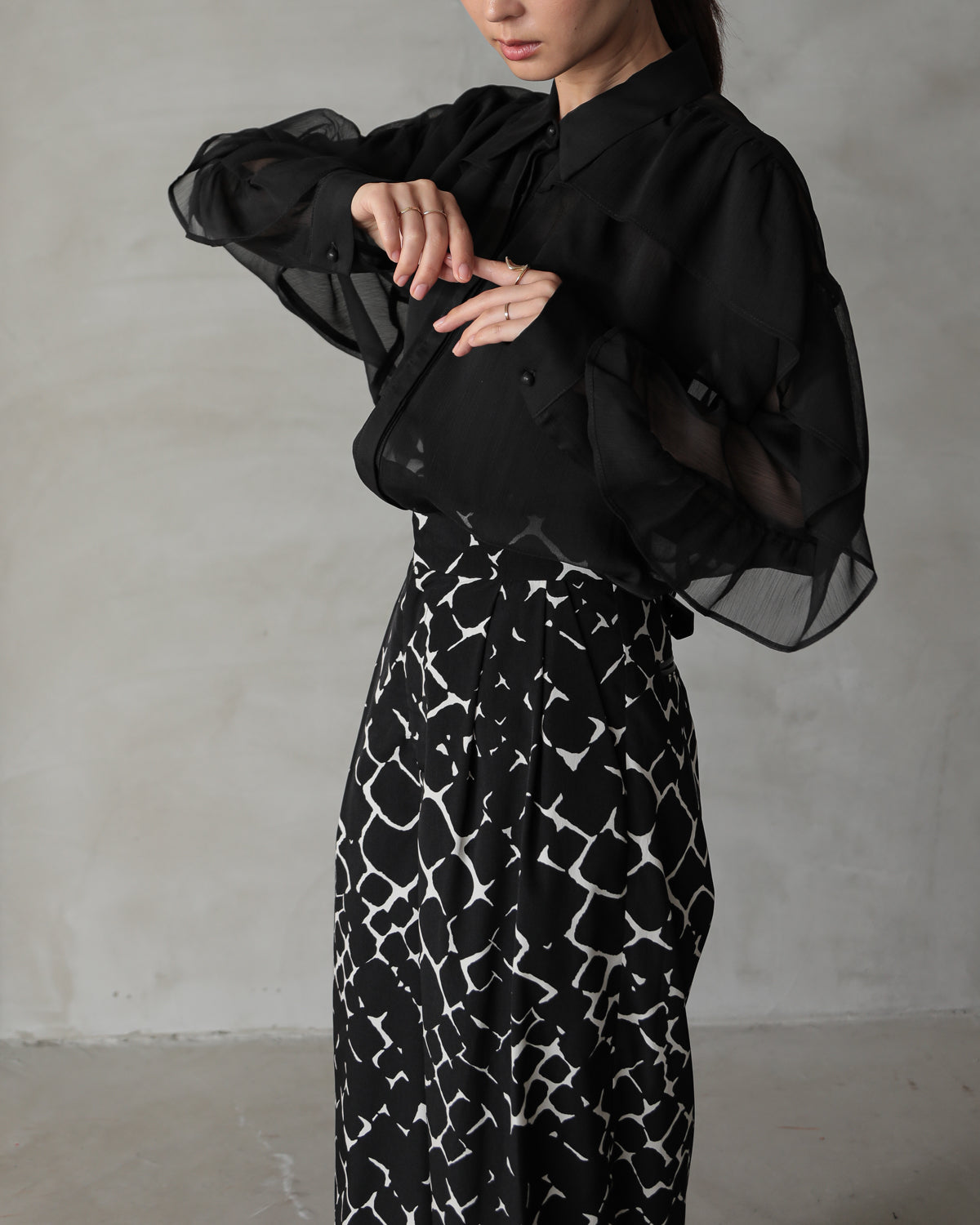 shirt collar frill blouse