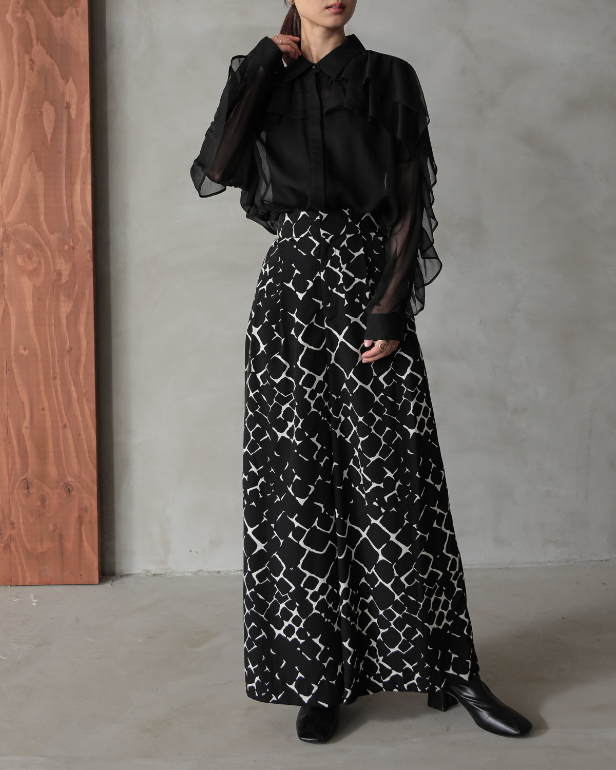 shirt collar frill blouse