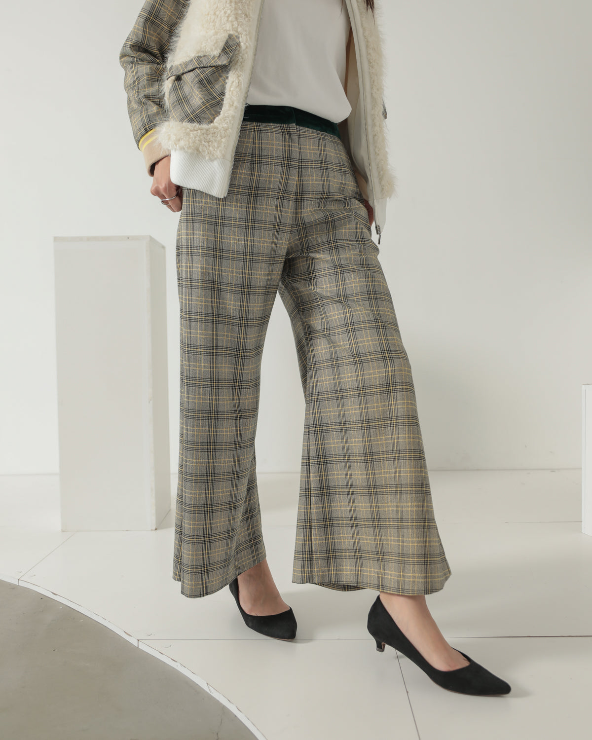 check pants
