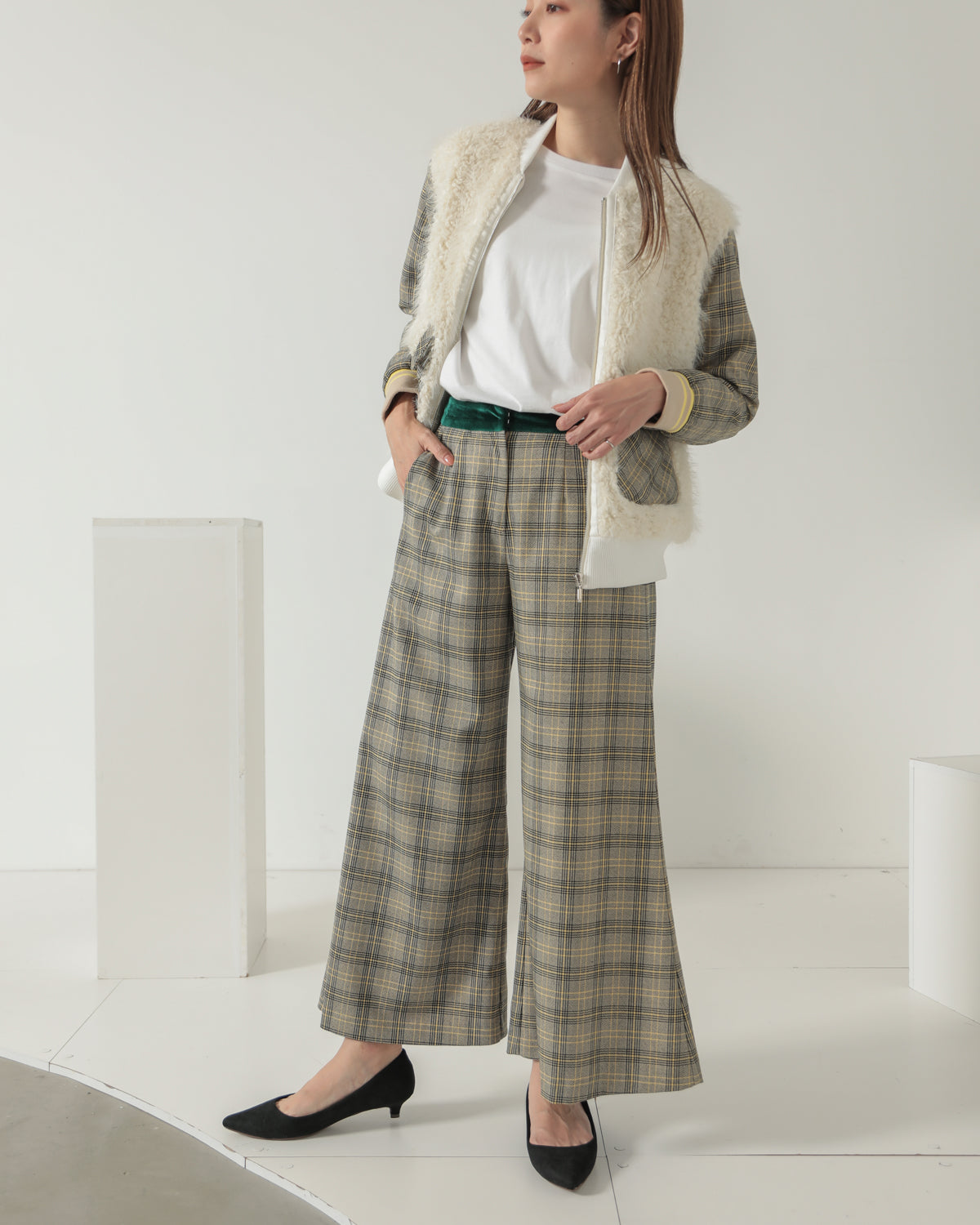 check pants