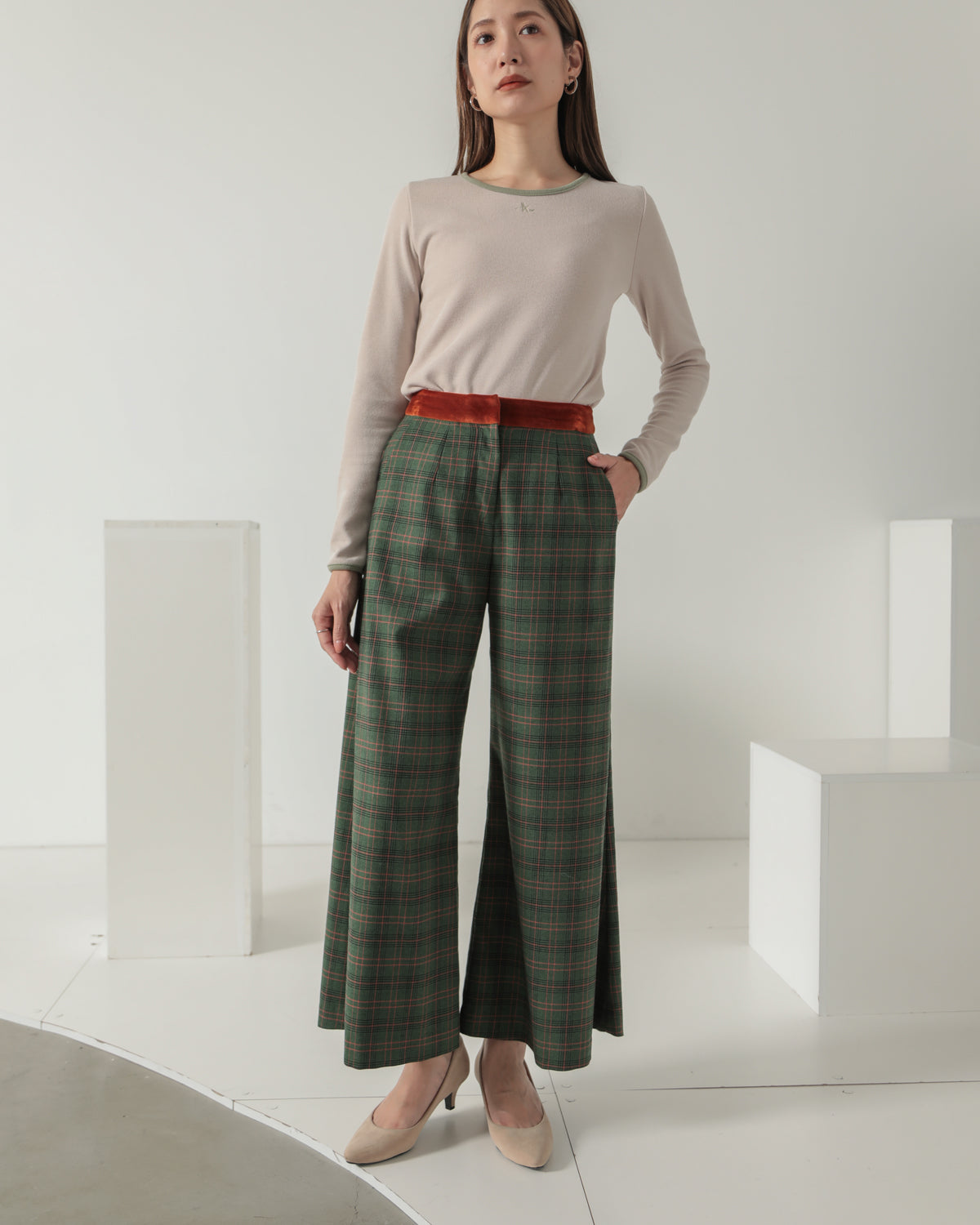 check pants