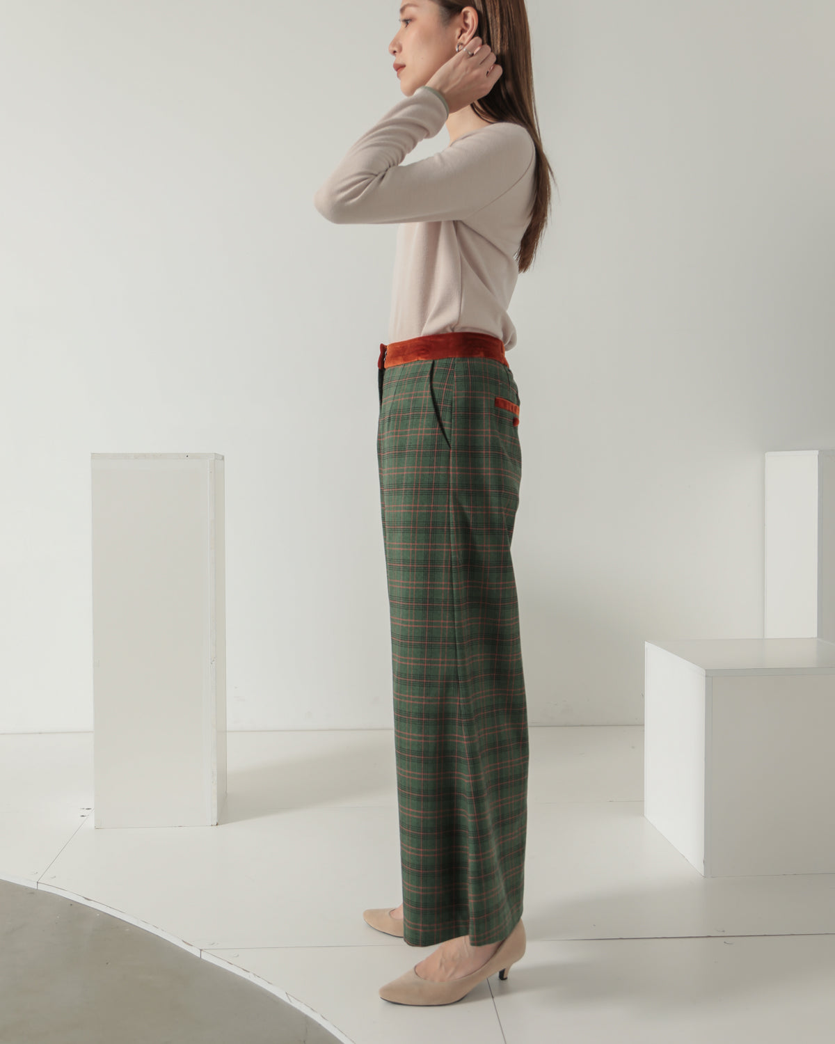 check pants
