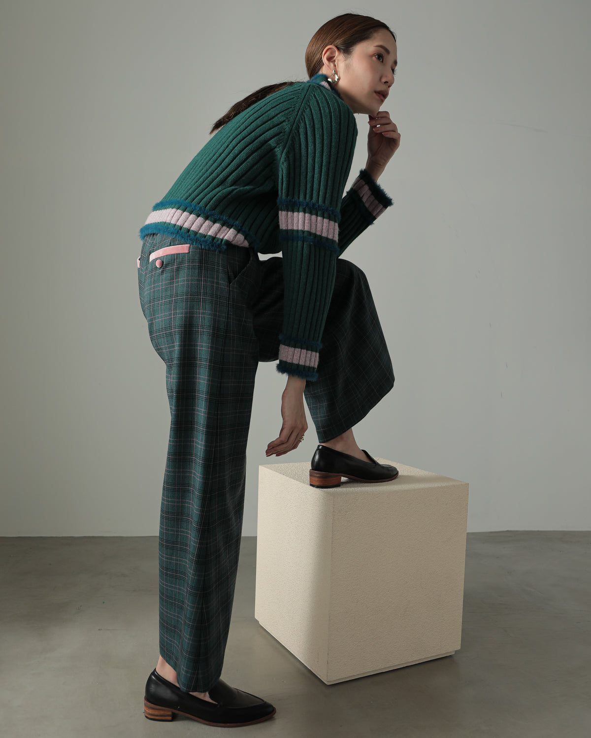 check pants