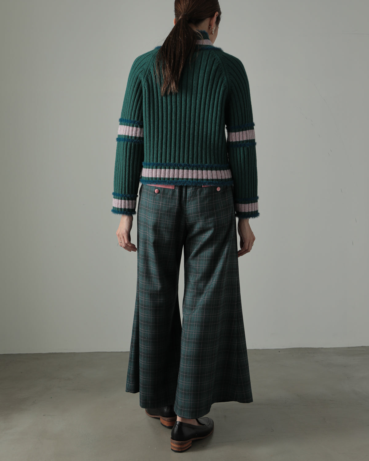 check pants