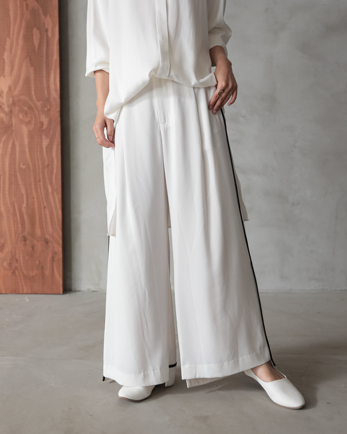silk look wide pants