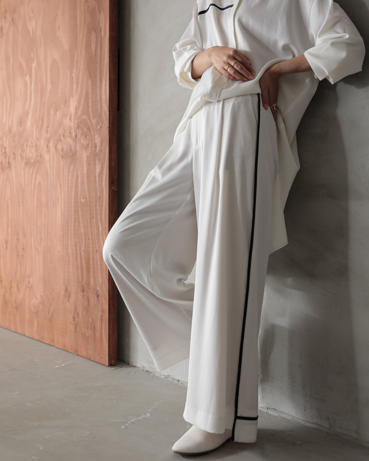 silk look wide pants