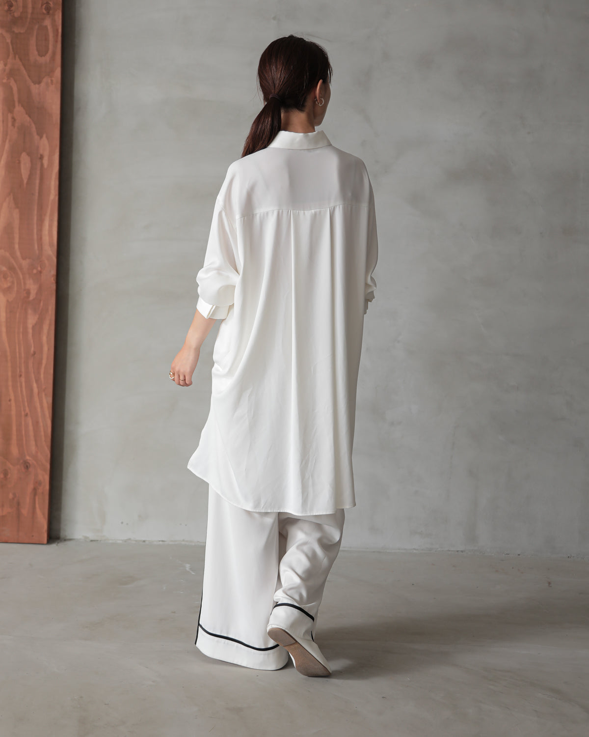 silk look wide pants
